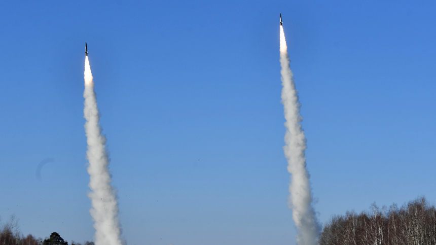 В США сообщили об отправке Украине первых десяти ракет ERAM в октябре 2025 года