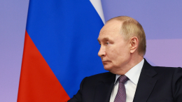 «Не раз протягивал руку»: как Путин трижды спасал Китай