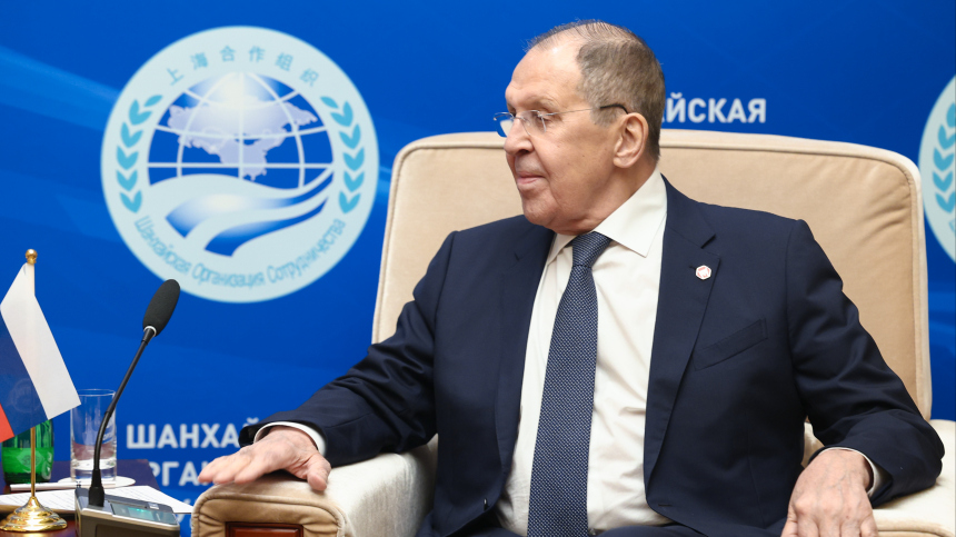 «А где?» — Лавров удивился отсутствию «Лабубу» в резиденции Путина в Китае