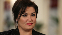 Залужный потребовал отменить концерт Анны Нетребко в Лондоне