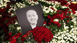 На могиле Маслякова установили памятник