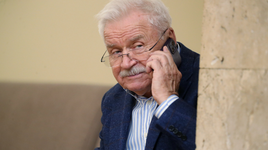 «Из области наркотиков»: Сергей Никоненко рассказал о своей зависимости