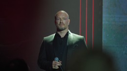 В ЗАГС ни ногой? Почему Панфилов не женится на матери своего третьего ребенка