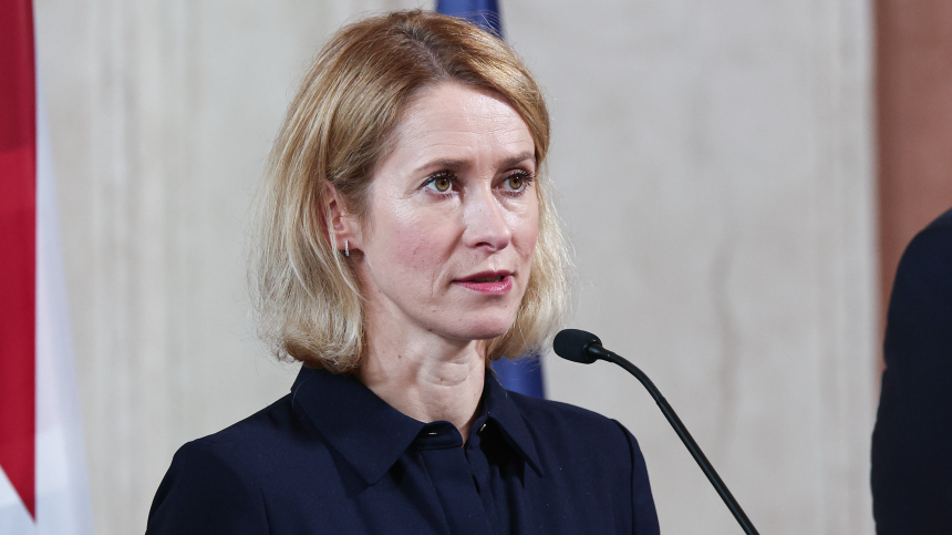 Пушков указал на падение авторитета Каллас после выступления перед «призраками»