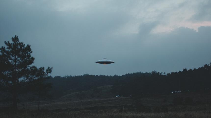 ABC: На заседании Конгресса США показали видео с атакой на НЛО у берегов Йемена