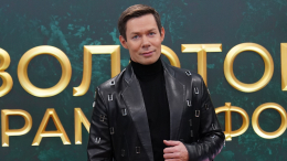 «Хочется оплакать»: Пьеха рассказал о тяжелом детстве