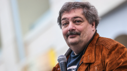 Дмитрий Быков* внесен в список террористов и экстремистов