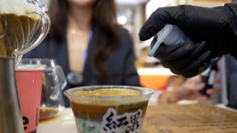 Лесное утро: необычный кофе с белыми грибами подают в Китае