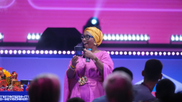 Лавров: на «Интервидении» большинство исполнителей споют на национальных языках