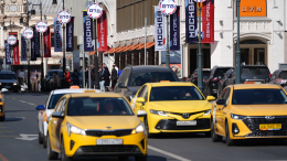В несколько раз: стоимость поездки в такси в РФ может подорожать