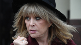 Шоу-биз за неделю: Пугачева унизила Киркорова, а Волочкова снялась голой