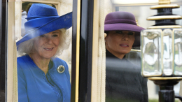 Русский след: королева Камилла надела украшение матери Николая II