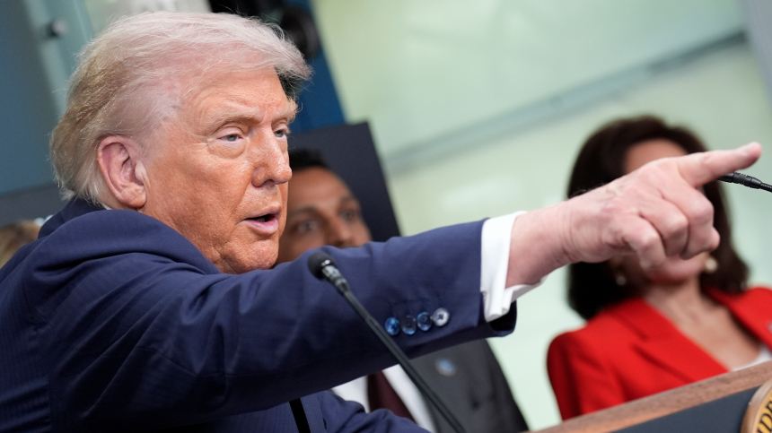 Что сказал Трамп по поводу движения «Антифа»