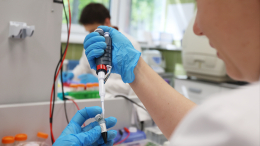 Кто в зоне риска: ученые выявили новые генетические факторы развития рака яичников