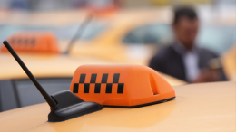 В Москве таксист надругался над школьницей