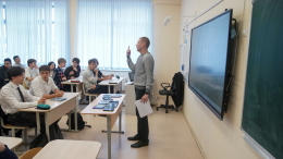 Глава Рособрнадзора: до 30% школьной программы перегружено