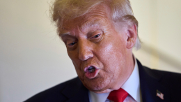 Суд отклонил иск Трампа против издания The NYТ на 15 миллиардов долларов