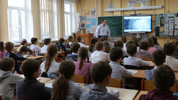 Две стороны медали: учителя осудили после драки с учеником в Екатеринбурге