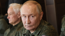 «В последнюю секунду»: Путин рассказал, как увернулся от падающего мотоцикла