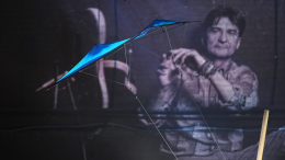 Режиссера Юрия Бутусова похоронили на Кунцевском кладбище в Москве