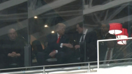 Трамп и Маск пошли на сближение во время церемонии прощания с Чарли Кирком