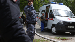 В Белгороде дрон ВСУ взорвался у здания администрации, пострадали два человека