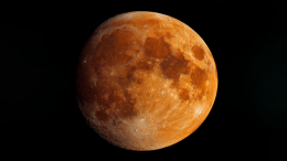 Луна ржавеет под влиянием Земли