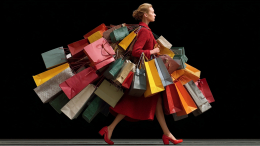 Страдала от шопоголизма: женщина убила мужа и двух сыновей