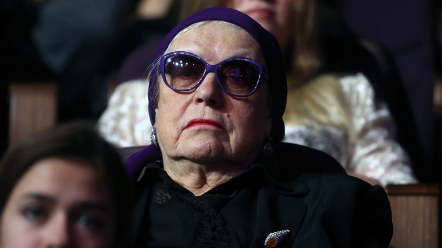 Шоу-биз за неделю: Федосеева-Шукшина оплатила похороны, а у Джигана проблемы