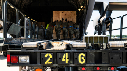 «Смогут использовать»: Трамп о продолжении поставок американского оружия Украине