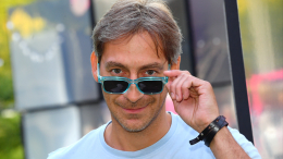 «Я не могу»: актер Артем Ткаченко о практике раздельного сна с супругой