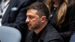 «Не способен действовать рационально»: Трампа предупредили о неадекватности Зеленского