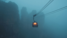 На Шри-Ланке упал вагон канатной дороги: погибли буддистские монахи