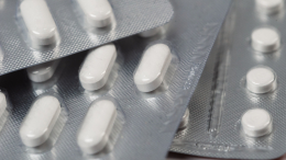 Беременные либералки в США массово пьют парацетамол в знак протеста