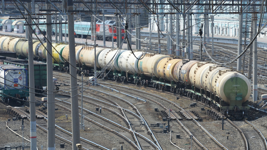 Запрет на экспорт бензина будет продлен до конца 2025 года