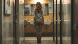 Сам себе режиссер: японский полицейский снимал на скрытую камеру в женском туалете