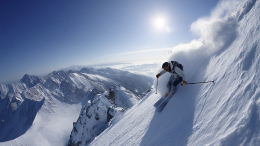 Польский турист спустился с Эвереста на лыжах без кислородной маски