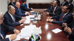 Лавров и премьер-министр Судана обсудили военно-политический кризис в республике