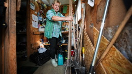 Что сделать осенью, чтобы лопаты и грабли не заржавели до весны