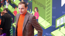 Просилась поговорить с «Алисой»: Галыгин обеспокоен увлечением детей ИИ