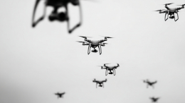 «Рой беспилотников»: в немецком МВД сообщили о росте угроз на севере страны