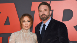 «Теперь я могу получать больше удовольствия»: Дженнифер Лопес о разводе с Беном Аффлеком