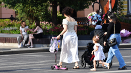 Минтруд: в России вырастет сумма материнского капитала