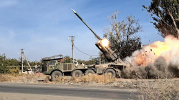 Российские «Ураганы» сносят позиции противника. Лучшее видео из зоны СВО