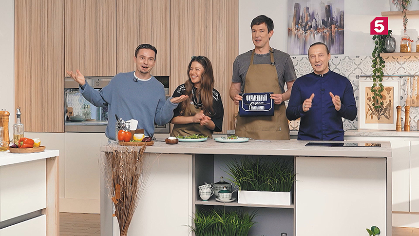 Гости выпуска: группа 5sta Family