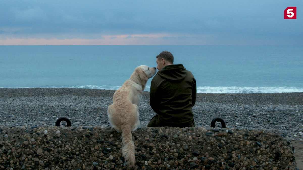 У Ивана Оганесяна появился четвероногий ангел-хранитель: на Пятом премьера нового сериала «Эльбрус»