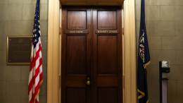 Федеральное правительство США официально приостановило работу