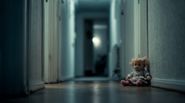 Ад в семье: шестилетнюю девочку замучила до смерти собственная мать