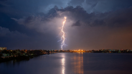 Охотники и их собака погибли из-за удара молнии