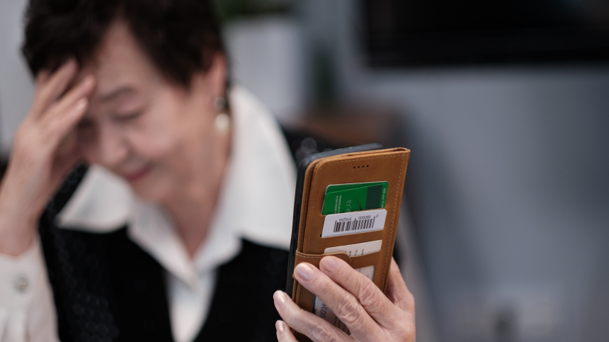 Как мошенники обманывают женщин по телефону и в сети